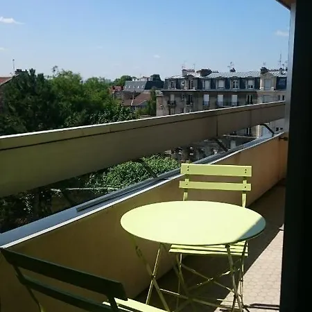 Centre-cathedrale-cordeliers Avec Garage דירה